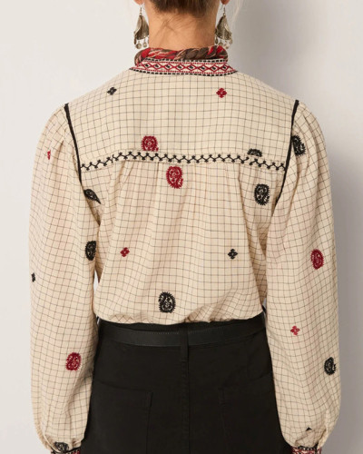 BLUSA CUADROS BORDADOS