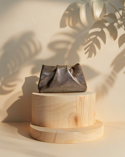 BOLSO POCHETTE BRONZE