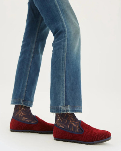 SLIPPER BURDEOS TRAMA GEOMÉTRICA