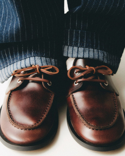 NÁUTICO PIEL MARRÓN OSCURO