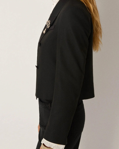 CHAQUETA CORTA NEGRA