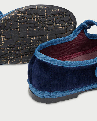 MARY JANE AZUL NIÑO