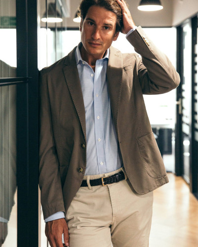 THE BLAZER GRAINY TOPO