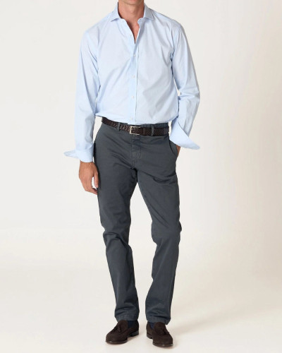 THE CHINO GRIS BUITRAGO