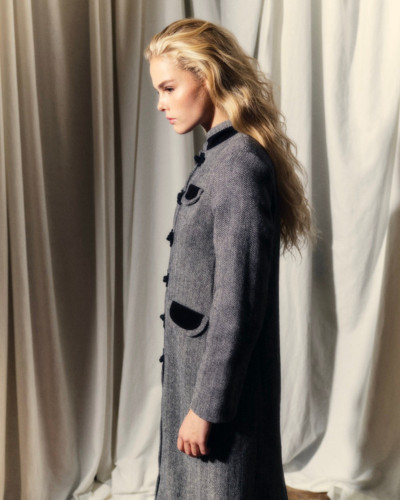 ABRIGO GRIS CORTE ORIENTAL