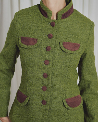 CHAQUETA VERDE CUELLO MANDARÍN