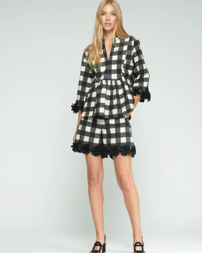 PANTALÓN CORTO CUADRO VICHY BLANCO Y NEGRO