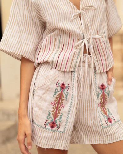 PANTALÓN CORTO RAYAS