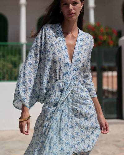 VESTIDO LARGO ESCOTE PICO
