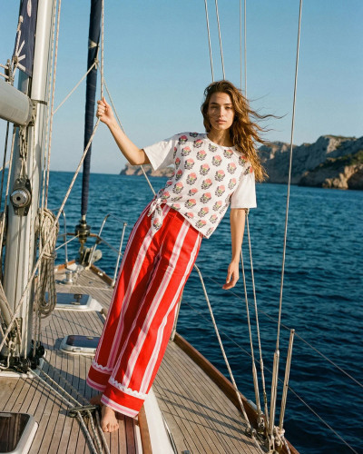 CAMISETA FLOR INDIA LAZO LATERAL