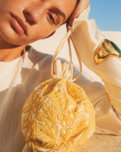 BOLSO BOMBONERA AMARILLO