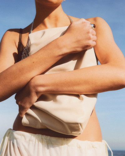 BOLSO CLUTCH HIELO