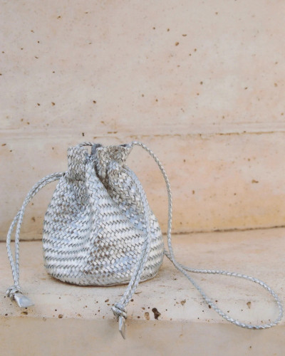BOLSO BOMBONERA PLATEADO