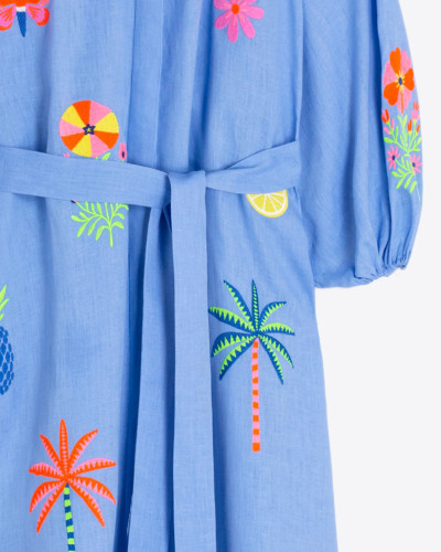 VESTIDO AZUL BORDADO TROPICALES