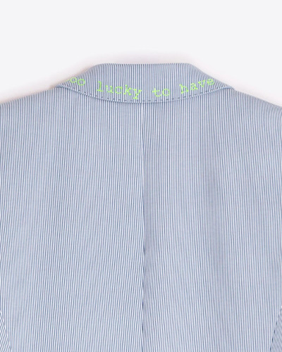 CHAQUETA RAYAS GRIS PERROS BORDADO