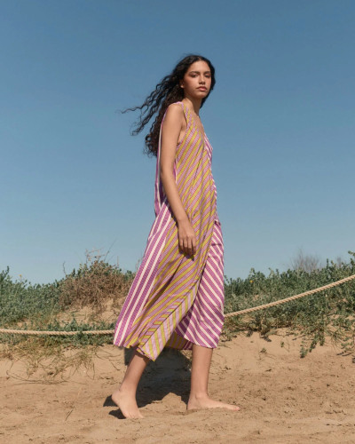 VESTIDO PICO RAYAS MORADO