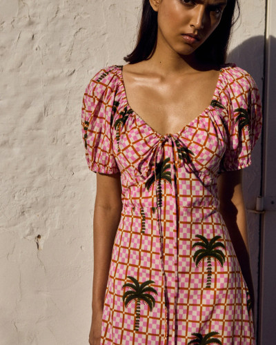 VESTIDO ROSA PALMERAS