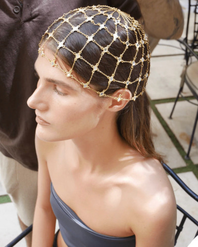 CASQUETE NEBULA ORO