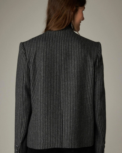CHAQUETA CUELLO MAO RAYAS GRIS