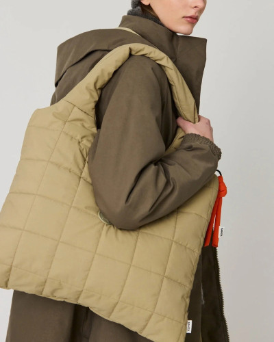 BOLSO ACOLCHADO IMPERMEABLE GALAVERNA