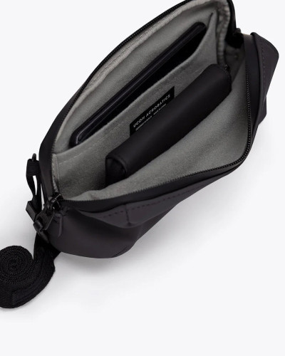 BOLSO IMPERMEABLE DE VENTA ONLINE EN LA CENTRAL 1897.